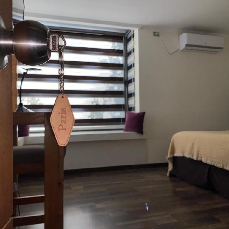 Hotel Le Petit - Double Room with Private Bathroom - 2