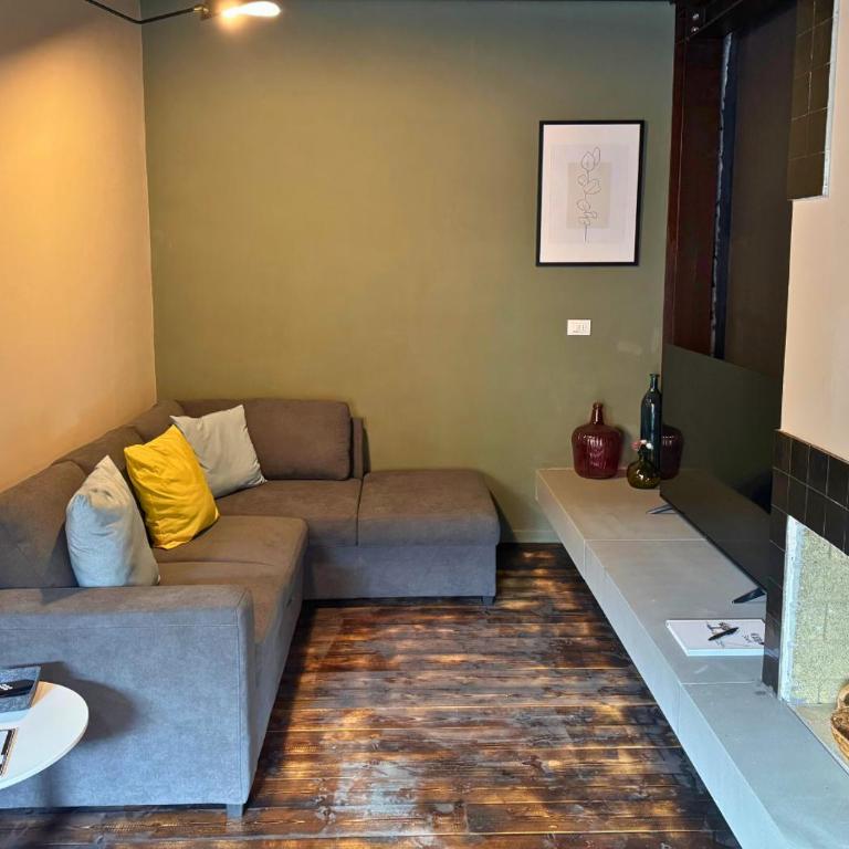 Santa Rosa Stables - Two-Bedroom House - 3