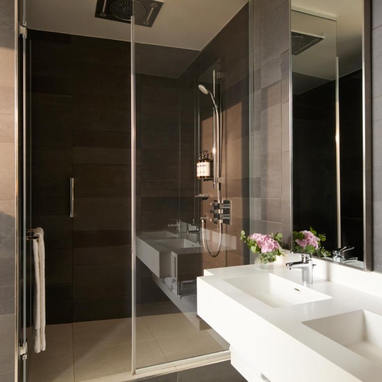 Hyatt Regency Paris Etoile - Loft Suite - 3