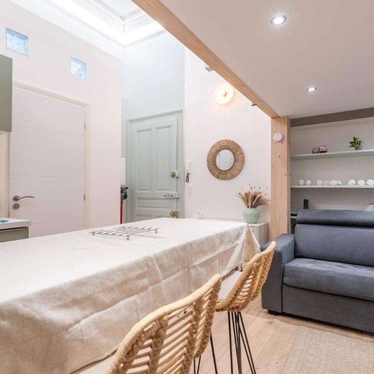 Loft-Studio Cozy avec Mezzanine - Centre ville - Apartment mit 1 Schlafzimmer - 20