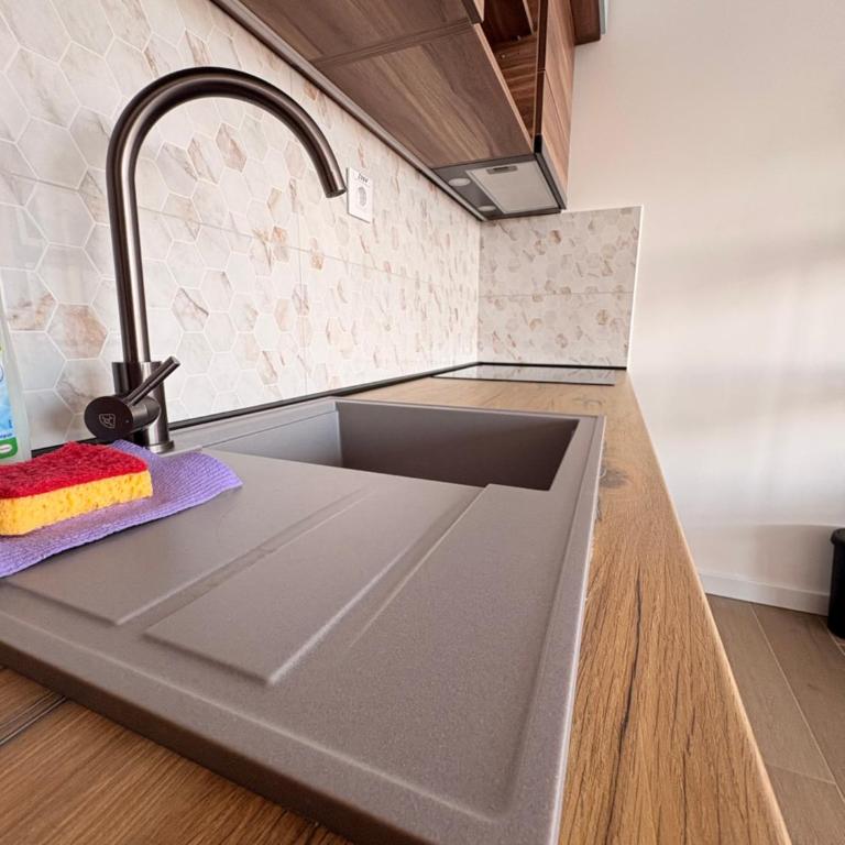 Stadium view studio - One-Bedroom Apartment - 11