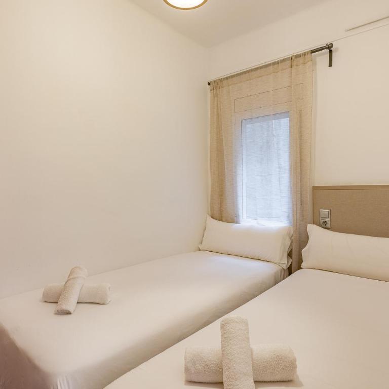 Ola Living Sagrada Familia - Superior Three-Bedroom Apartment - 13