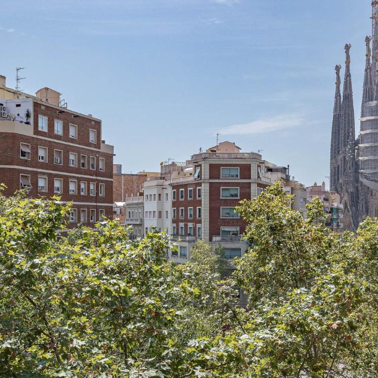 Ola Living Sagrada Familia - Superior Three-Bedroom Apartment - 24