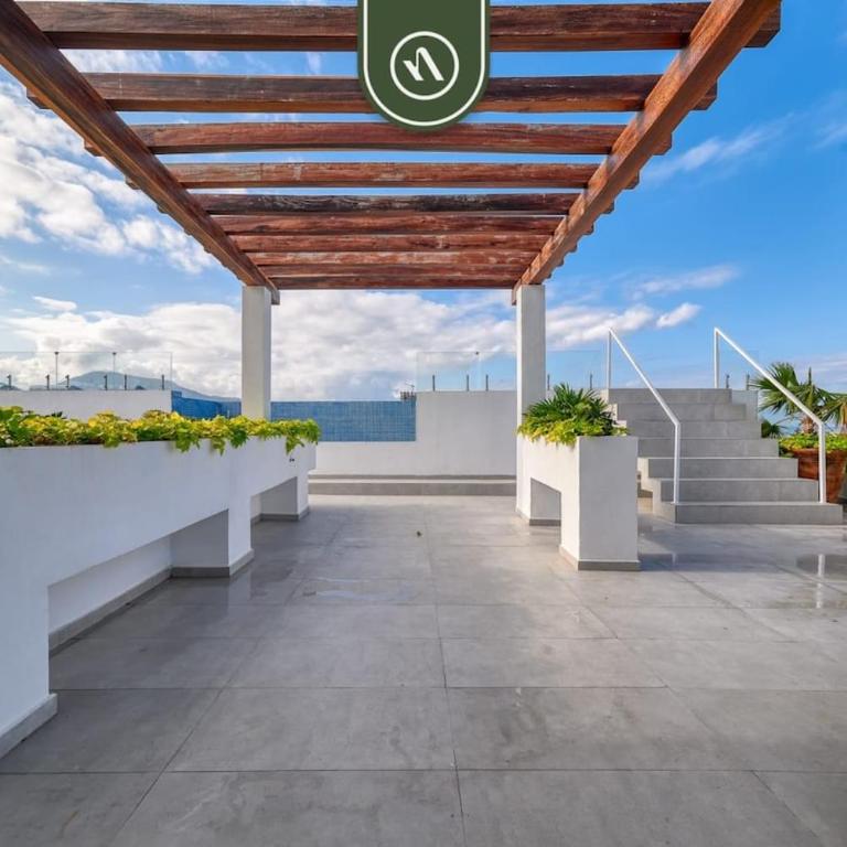 Equipped 2BR Condo in Versalles - Pool - King Bed - Casa - 6