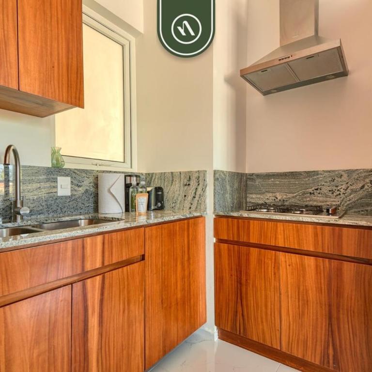Equipped 2BR Condo in Versalles - Pool - King Bed - Casa - 23