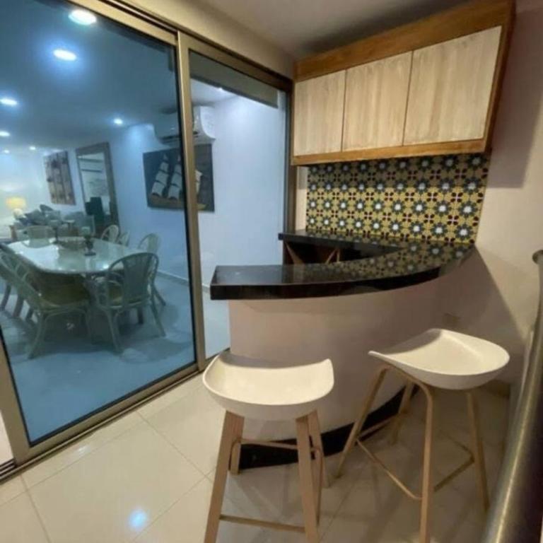 Apartamento único en salinas - Two-Bedroom Apartment - 1
