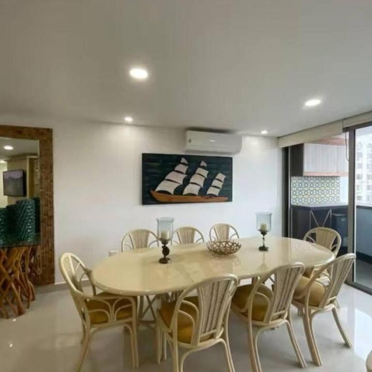 Apartamento único en salinas - Two-Bedroom Apartment - 4