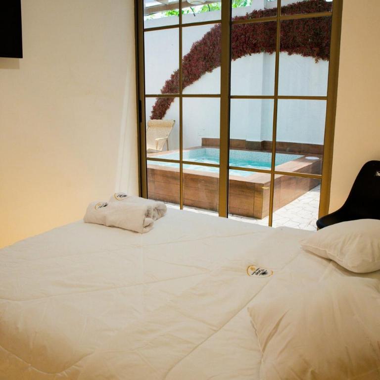 Hermosa casa independiente con jacuzzi privado y BBQ - Vacation Home - 12