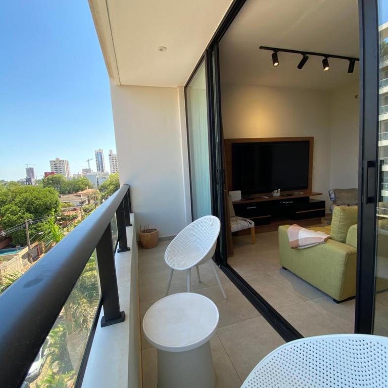 A metros del Shopping del Sol- 2 Habitaciones - Two-Bedroom Apartment - 9