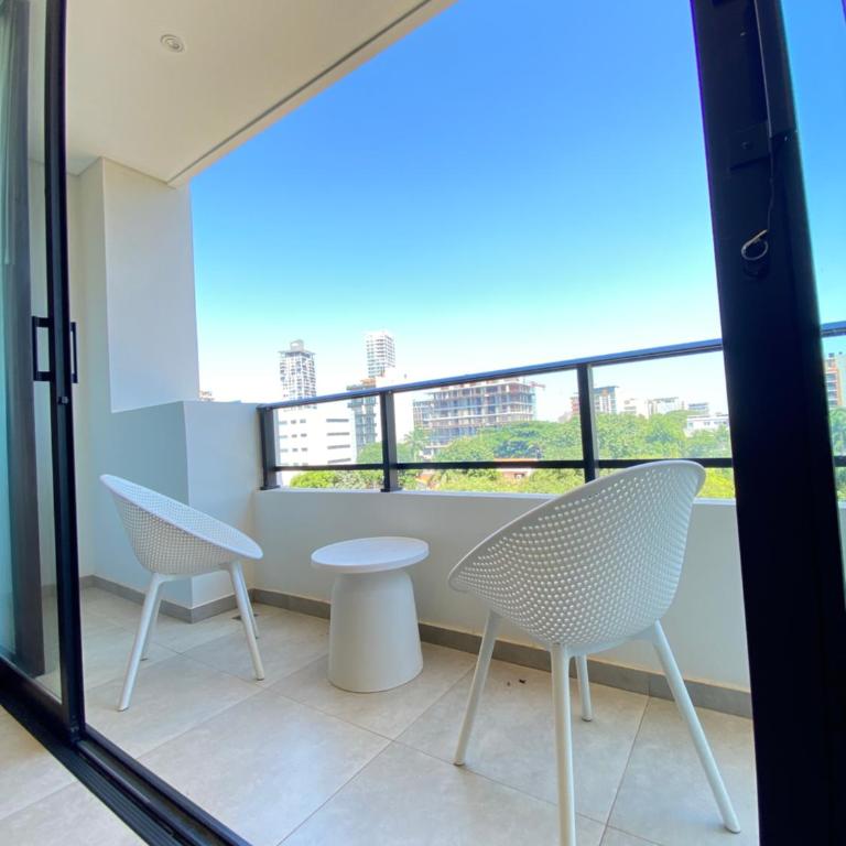 A metros del Shopping del Sol- 2 Habitaciones - Two-Bedroom Apartment - 29