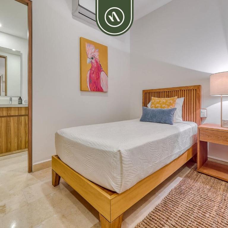 Luxury Oceanfront 3 BR Condo - Pools - Casa - 18