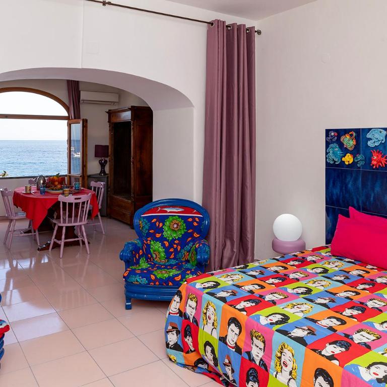 La Dolce Vita a Positano boutique hotel - Camera Tripla con Vista Mare - 6