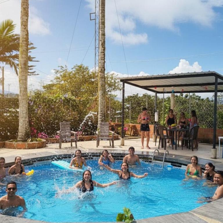 Casa campestre cerca a La Cumbre Valle - Four-Bedroom Vacation Home - 8
