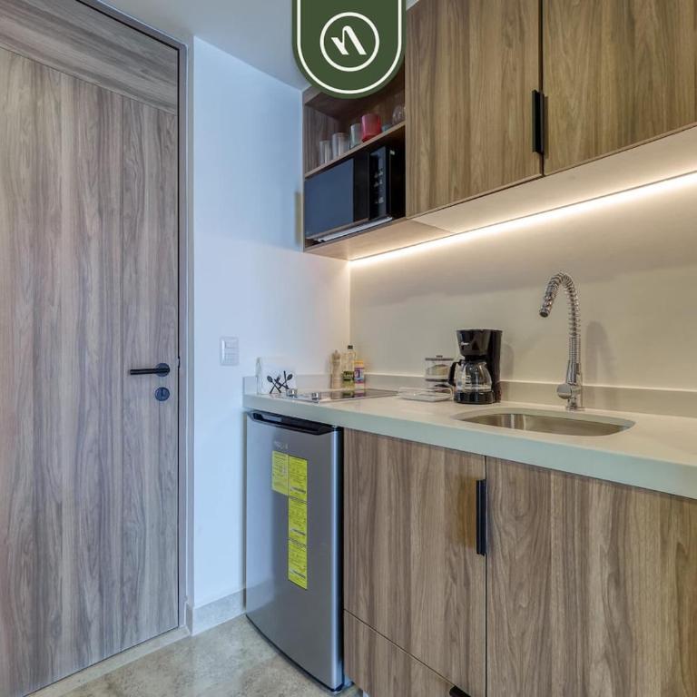 Oceanview Studio - King Bed - Pools - Beachclub - Casa - 4