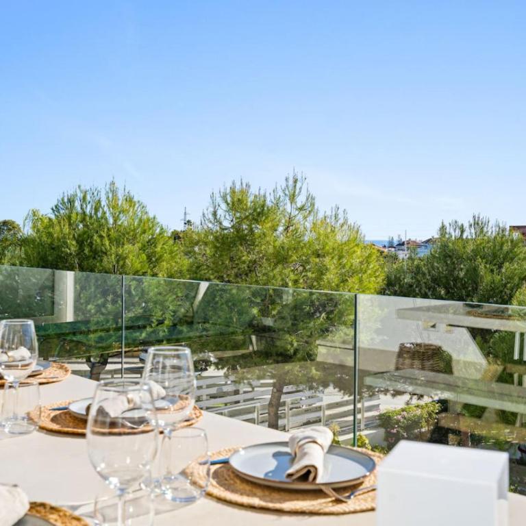 Modern 3BR Apartment Near the Beach- Le Mirage in Cancelada - Apartamento - 21