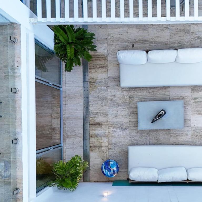 Unique Designer Gem with Private Pool, Elevator, Views - Casa - 14