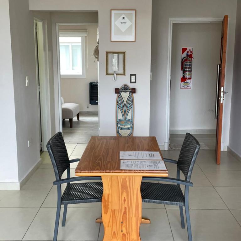 Chill Depto en Zona Centro - Apartamento de 1 Dormitorio con balcón y vistas a la ciudad - 14