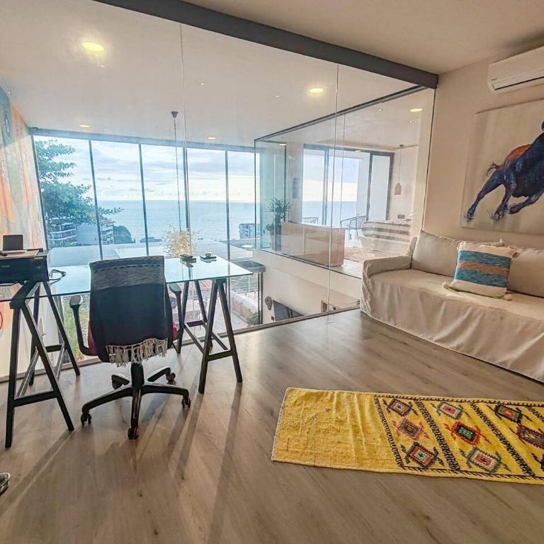 Unique Designer Gem with Private Pool, Elevator, Views - Casa - 18