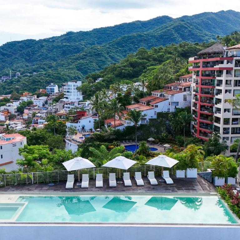 Unique Designer Gem with Private Pool, Elevator, Views - Casa - 21