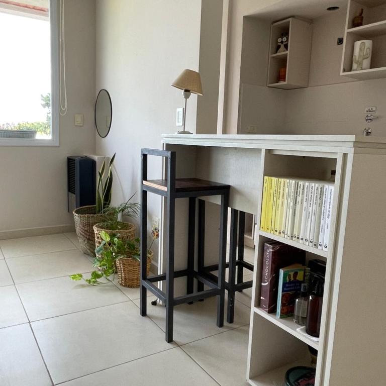 Chill Depto en Zona Centro - Apartamento de 1 Dormitorio con balcón y vistas a la ciudad - 5