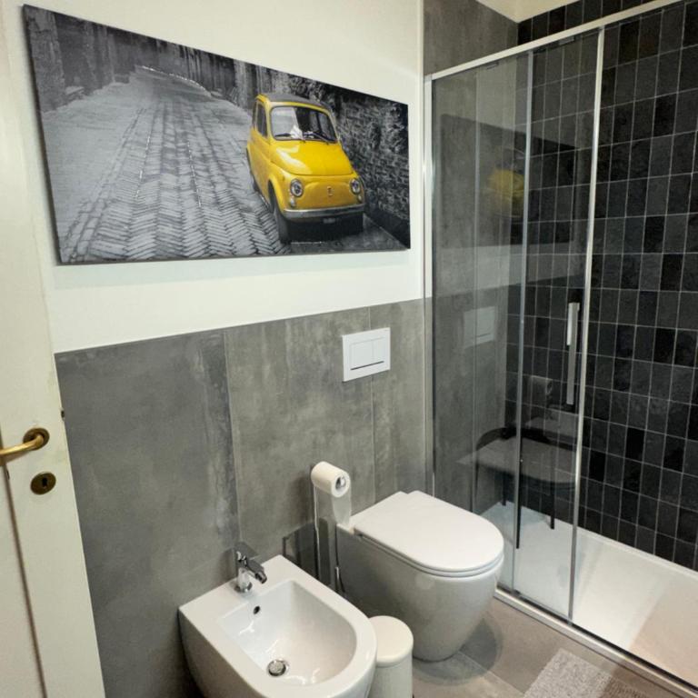 Bright Apartment with Attic - Appartamento con 2 Camere da Letto - 25