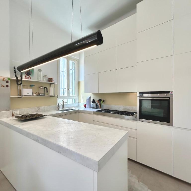 House and Art, luxury design with 80 sqm terrace - Apartment mit 2 Schlafzimmern und Balkon - 12