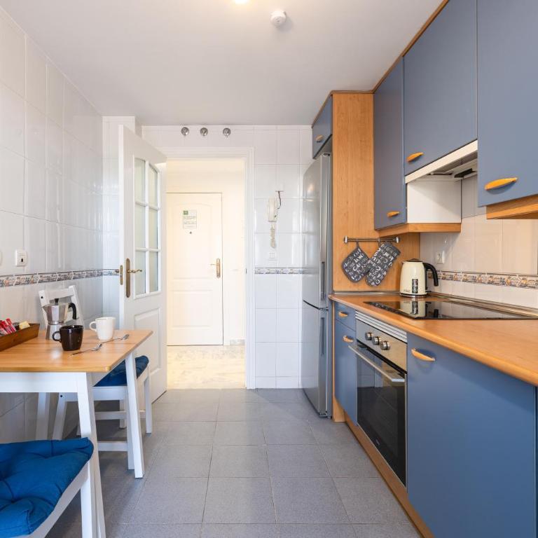 Chill & Shine - Sun and Relax - Two-Bedroom Apartment - 3