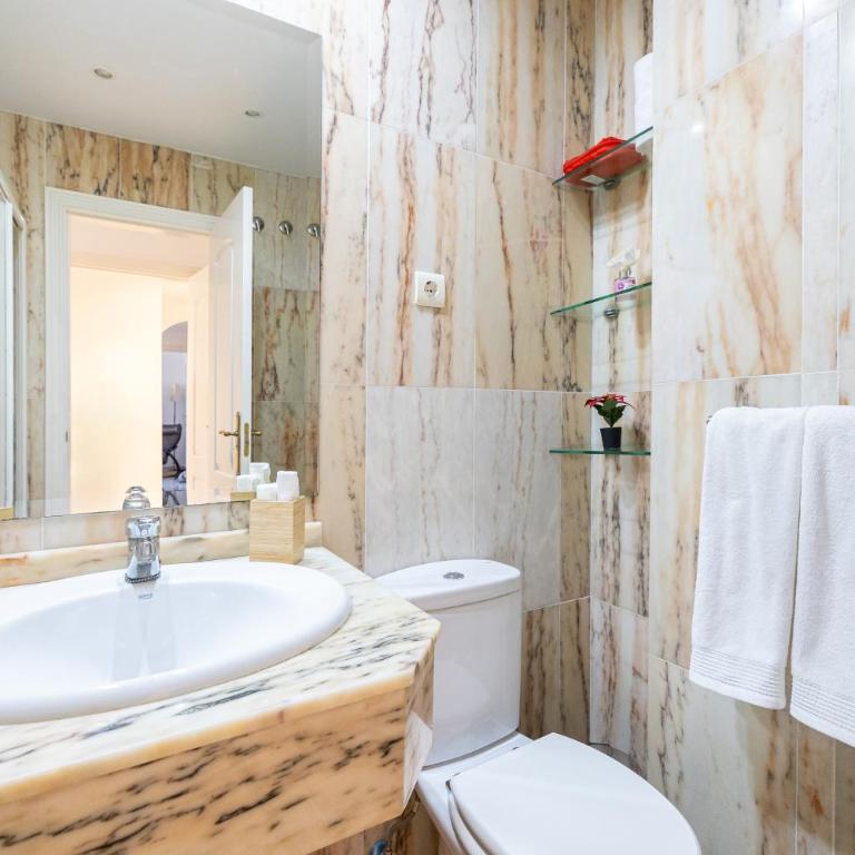 Chill & Shine - Sun and Relax - Two-Bedroom Apartment - 10