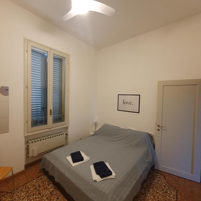 Bright Apartment with Attic - Appartamento con 2 Camere da Letto - 10