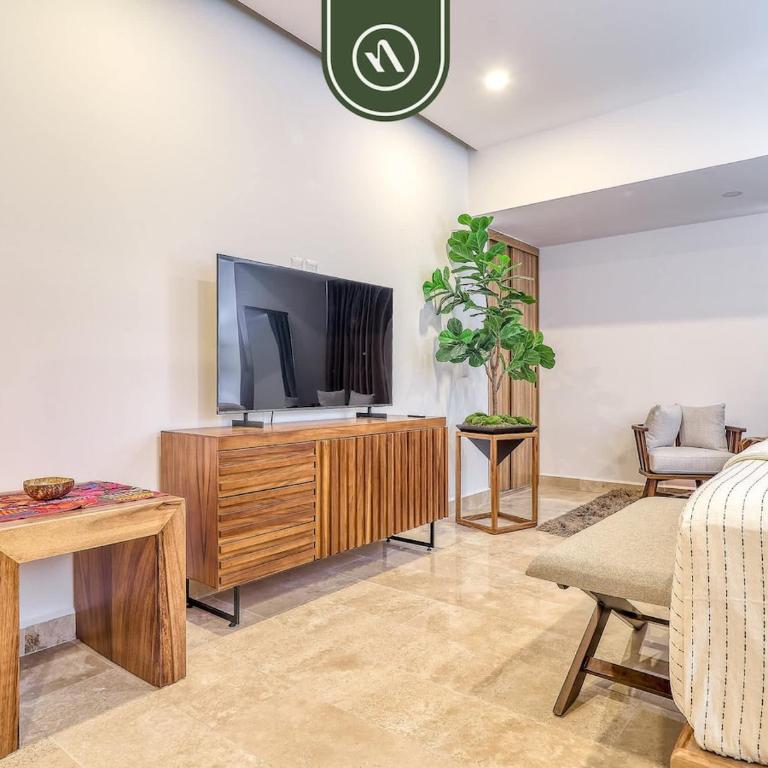 New Oceanview Condo with Beach - Pools - Gym - Vacation Home - 14