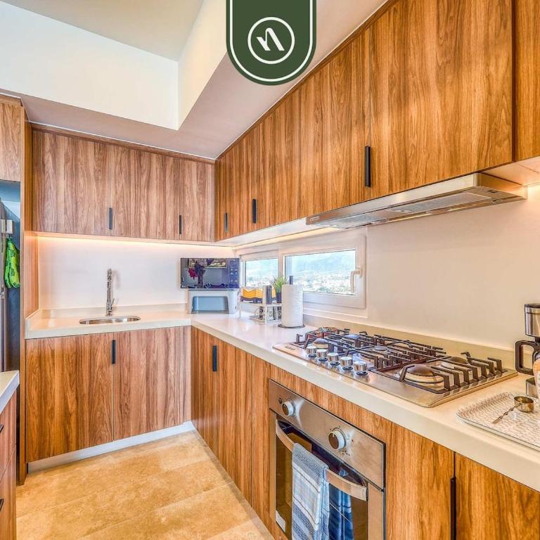 New Oceanview Condo with Beach - Pools - Gym - Vacation Home - 22