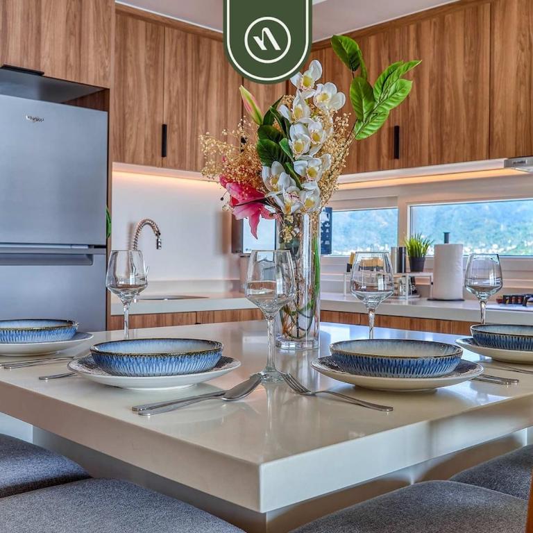 New Oceanview Condo with Beach - Pools - Gym - Vacation Home - 23