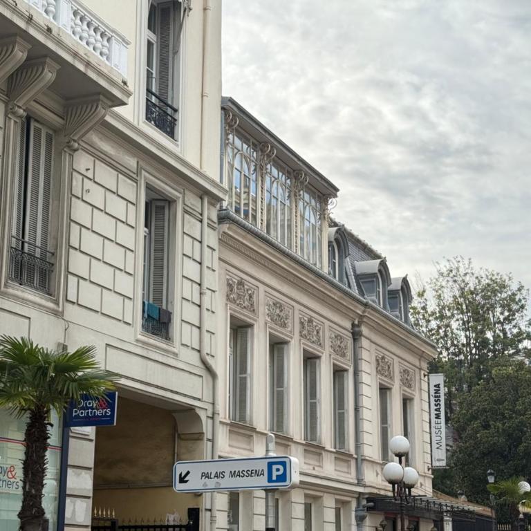 La Rotonde Art,elegance & romantisme au Coeur de Nice, à 2 pas du Negresco - Appartement 2 Chambres Deluxe - 23