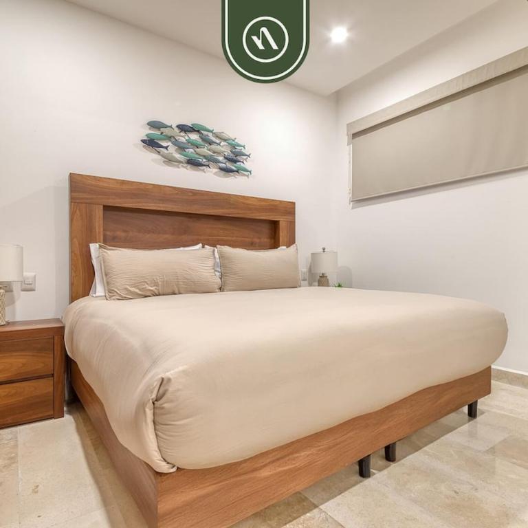 Oceanview 1 BR Condo with Pools and Beach Access - Casa - 12