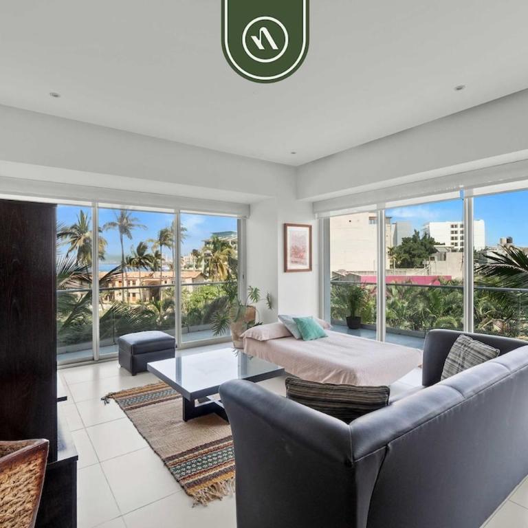 Beachfront 1 BR Condo with Multiple Pools - Gym - Casa - 14