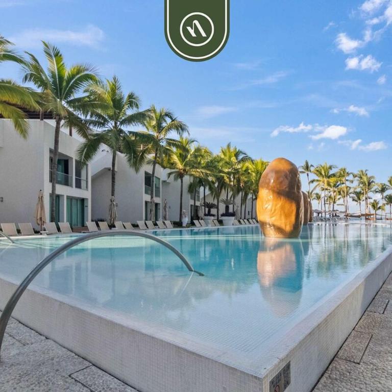 Beachfront 1 BR Condo with Multiple Pools - Gym - Casa - 36