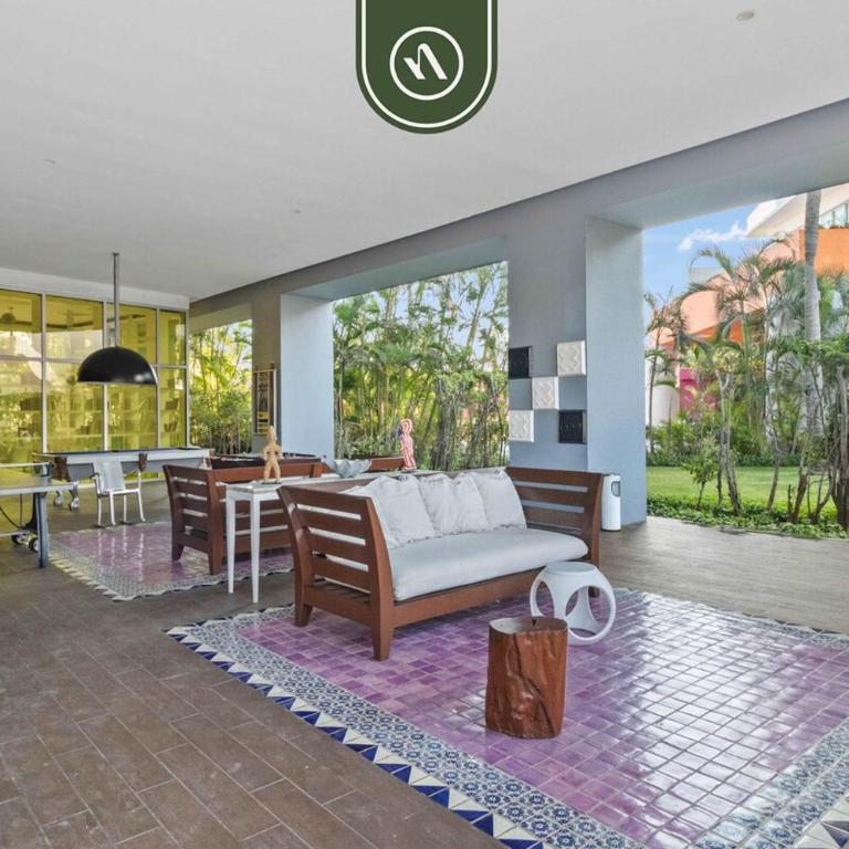 Beachfront 1 BR Condo with Multiple Pools - Gym - Casa - 50