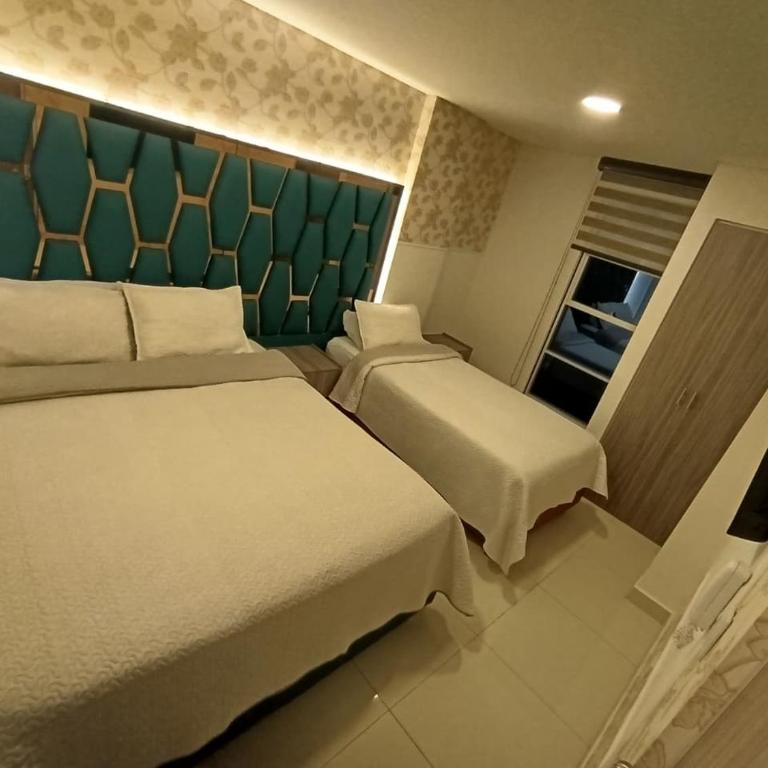 New Hotel Vip - Habitación Doble grande - 2 camas - 2