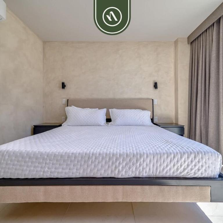 Luxury 2 BR Condo Near Beaches - Pools - Gym - Casa - 11