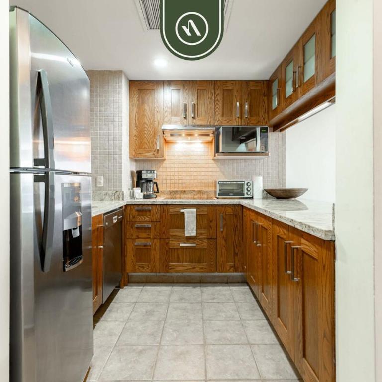 3BR Condo in the Krystal Grand Hotel - Beach - Casa - 21
