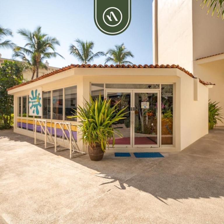 3BR Condo in the Krystal Grand Hotel - Beach - Casa - 48