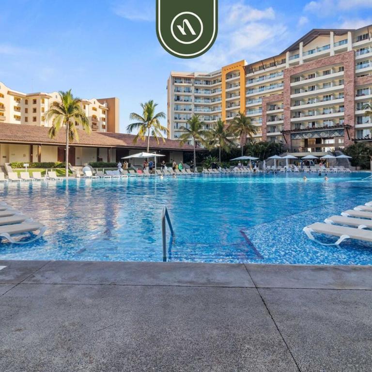 3BR Condo in the Krystal Grand Hotel - Beach - Casa - 51
