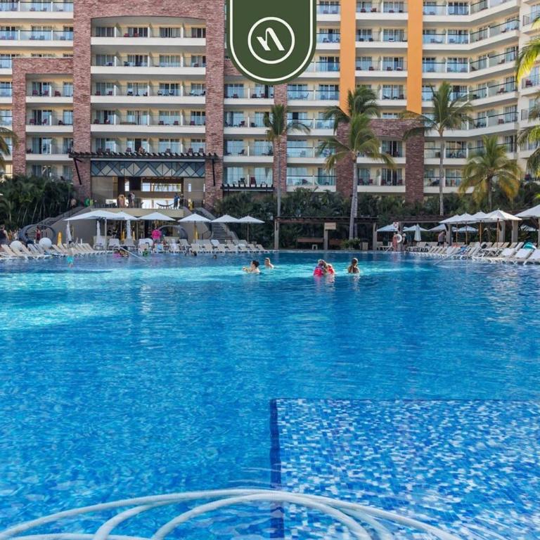 3BR Condo in the Krystal Grand Hotel - Beach - Casa - 52