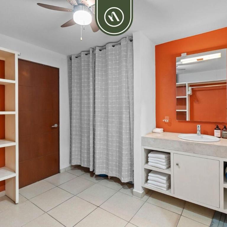 Mexican 2 BR Condo in Hotel Zone - Near the Beach - Vacation Home - 31