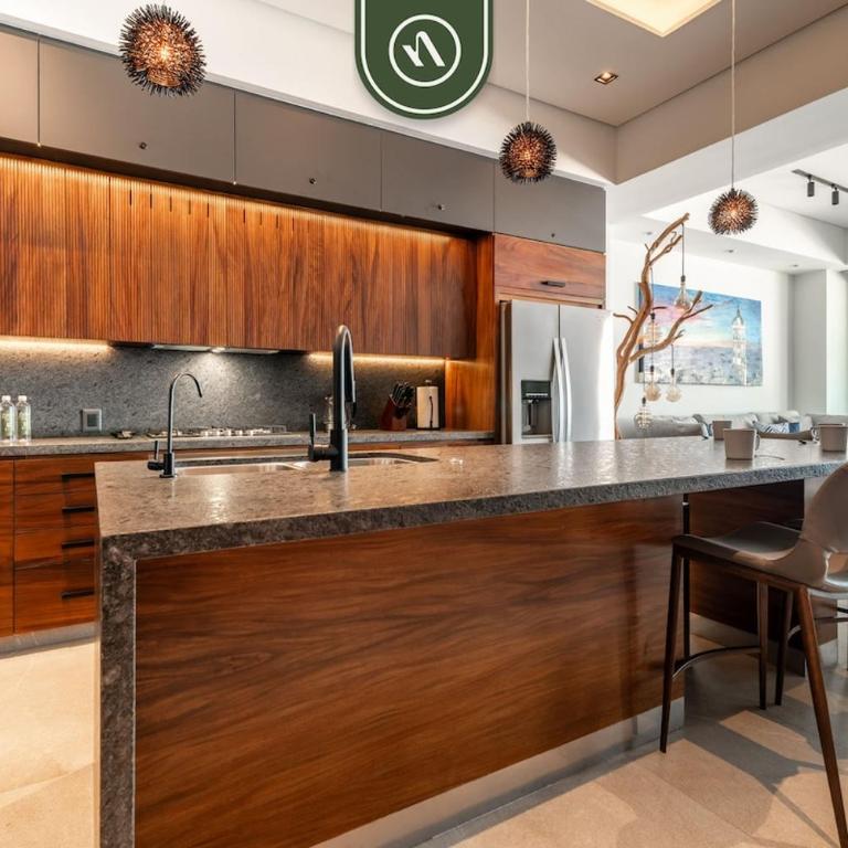 Luxury 2 BR Condo with Beachview - Rooftop Pool - Casa - 4
