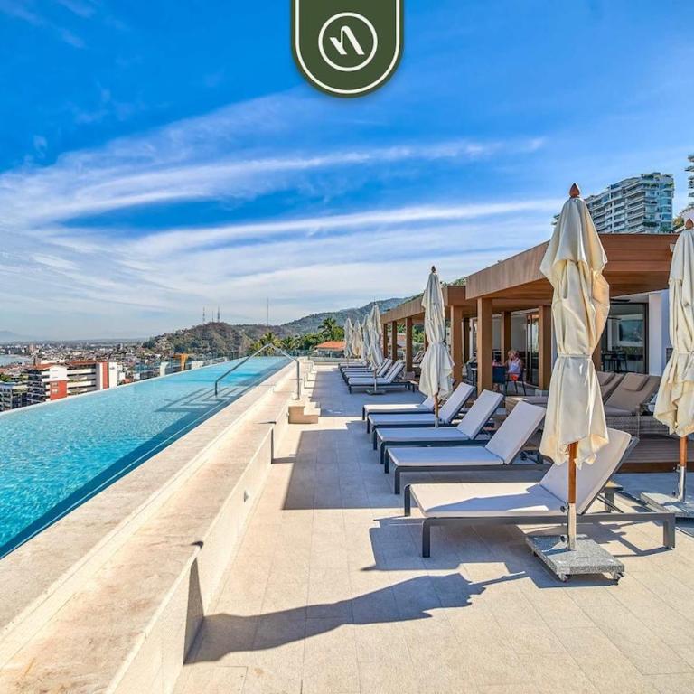 Luxury 2 BR Condo with Beachview - Rooftop Pool - Casa - 5