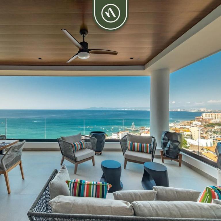 Luxury 2 BR Condo with Beachview - Rooftop Pool - Casa - 25