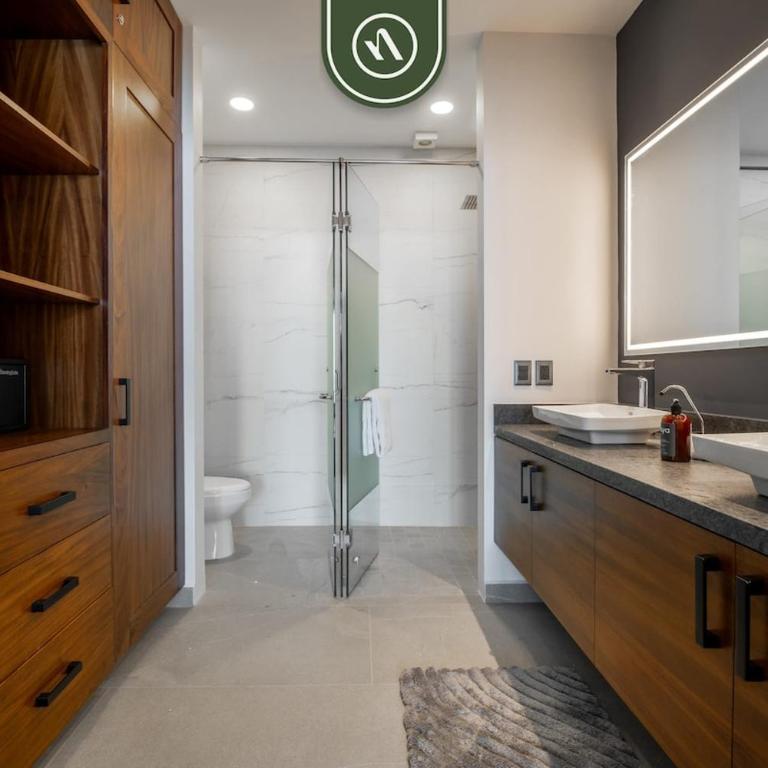 Luxury 2 BR Condo with Beachview - Rooftop Pool - Casa - 31
