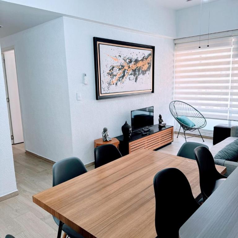 Céntrico a pasos del Zoo Depto 2 Albercas y AA en Sala 2 Rec - Two-Bedroom Apartment - 9