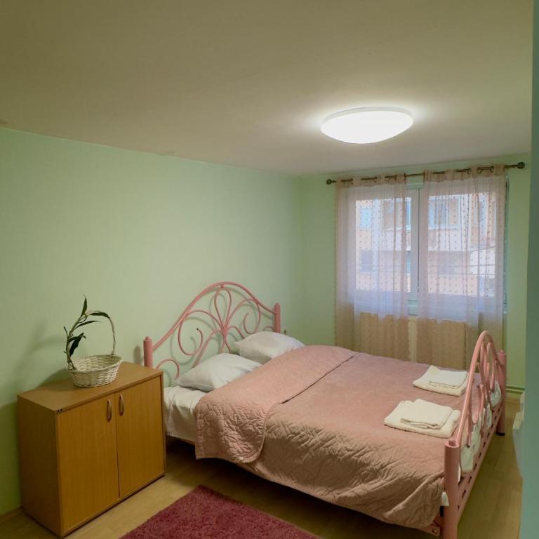 Apartman Car - One-Bedroom Apartment - 9
